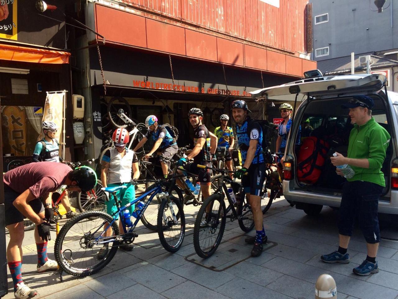 Worldtreck Dinner & Guesthouse Pise Nagano Bagian luar foto